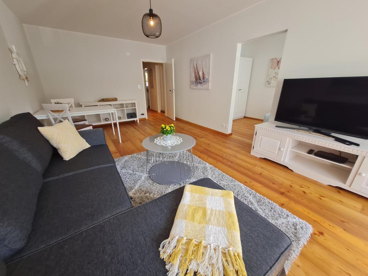 Wohnung Fleethoern - Zentral, Ruhig, Mit Parkplatz Und Balkon คีล ภายนอก รูปภาพ